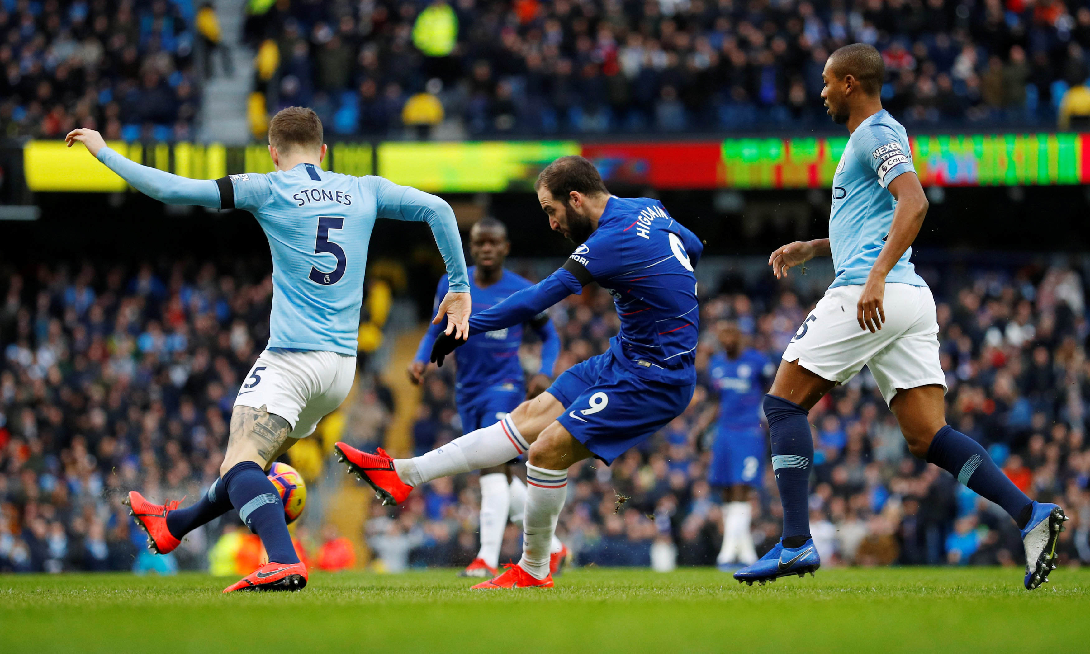 马德兴：我们的足球领导没有荣辱观，不觉得0-8是耻辱（马德兴直指足球管理层缺乏荣辱观：0-8惨败竟不被视为耻辱）